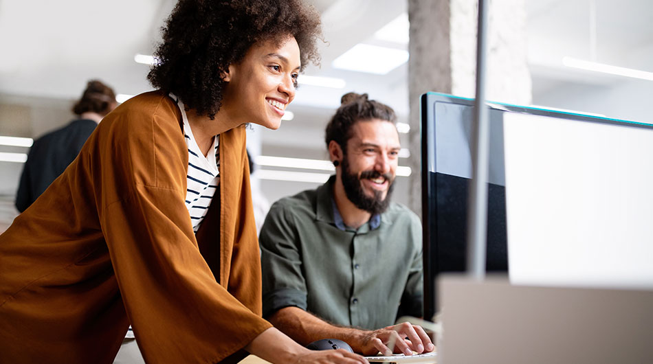 ls Online-Marketing-Manager:in kannst du in verschiedenen Branchen und Unternehmen tätig sein, wie beispielsweise in Agenturen, Start-ups, E-Commerce-Unternehmen oder in größeren Unternehmen mit eigenen Marketing-Abteilungen.