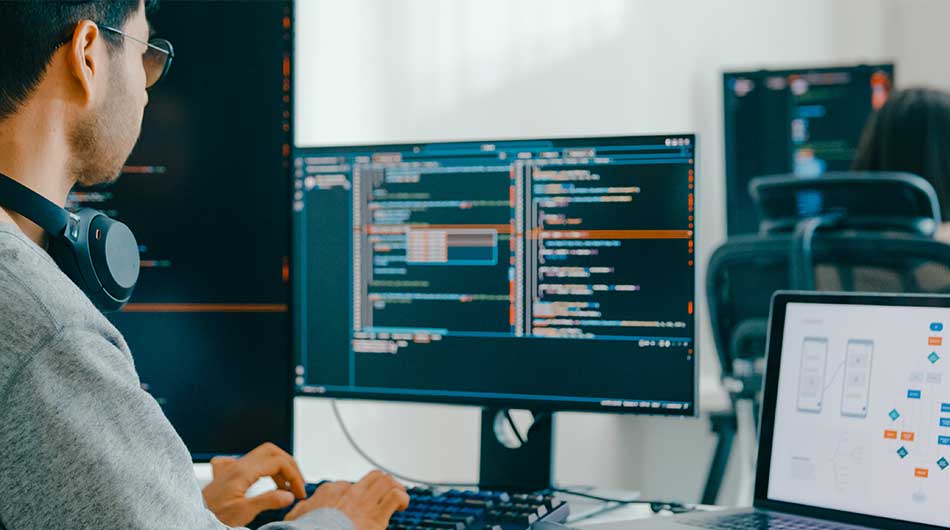 Es handelt sich um einen Open-Source-Standard, der von vielen Content-Management-Systemen, Frameworks und Webservern unterstützt wird. So ist PHP beispielsweise die Basis für das Content-Management-System WordPress.